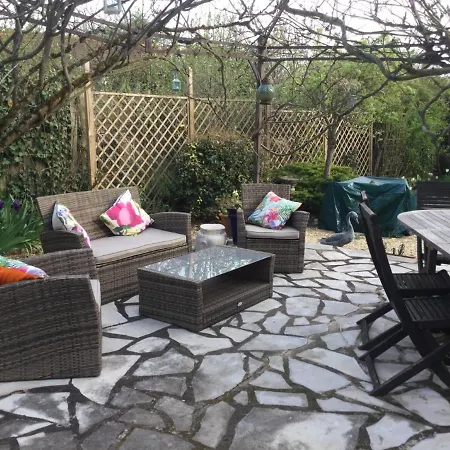 Maison Lavande Bed & Breakfast 3*