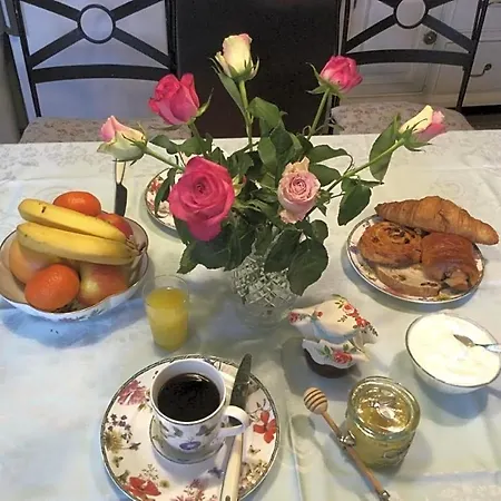 Maison Lavande Bed & Breakfast Varen